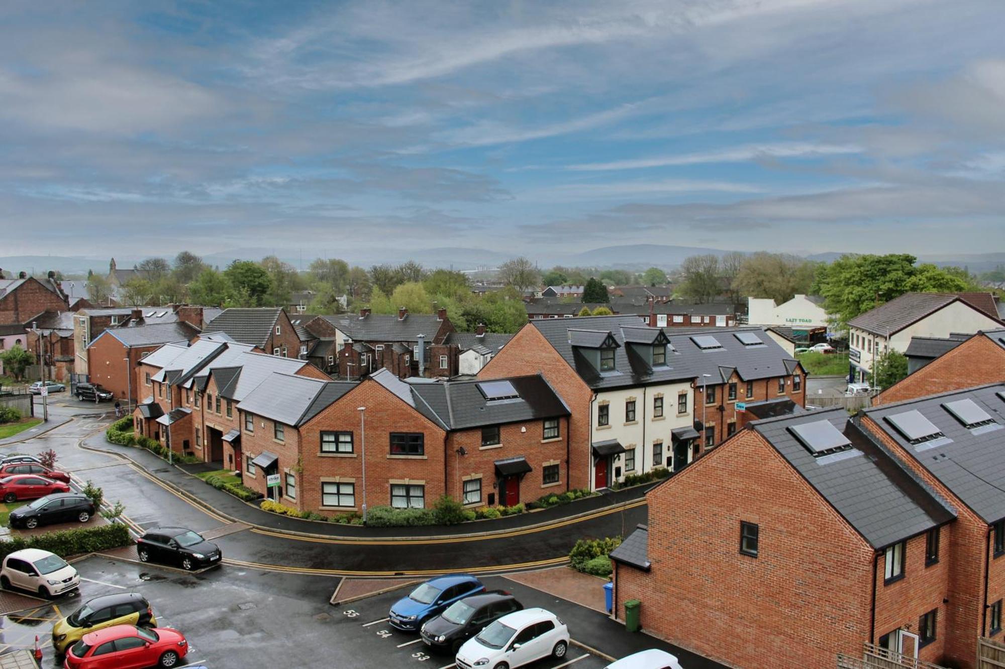 Manchester Escape - Private Room & Bathroom Near Etihad And Coop Arena - Free Secure Parking Buitenkant foto